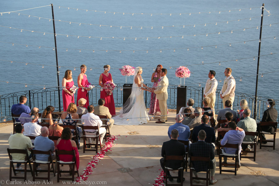 Luxury Destination Wedding in Cabo San Lucas at private vacation rental Villa Grande