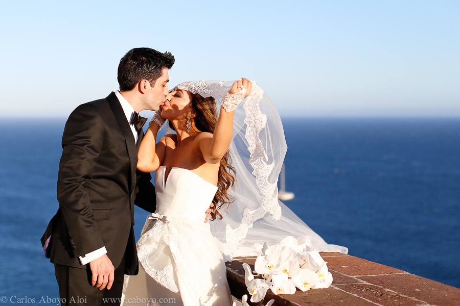 Luxury destination wedding in Cabo San Lucas, Mexico