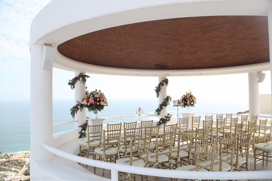 Luxury Destination Wedding in villa rental in Cabo San Lucas Mexico
