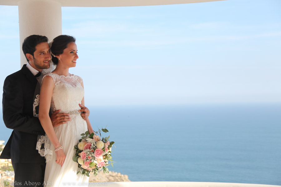 Elegant Destination Wedding at vacation rental Villa Clara Vista in Cabo San Lucas Mexico