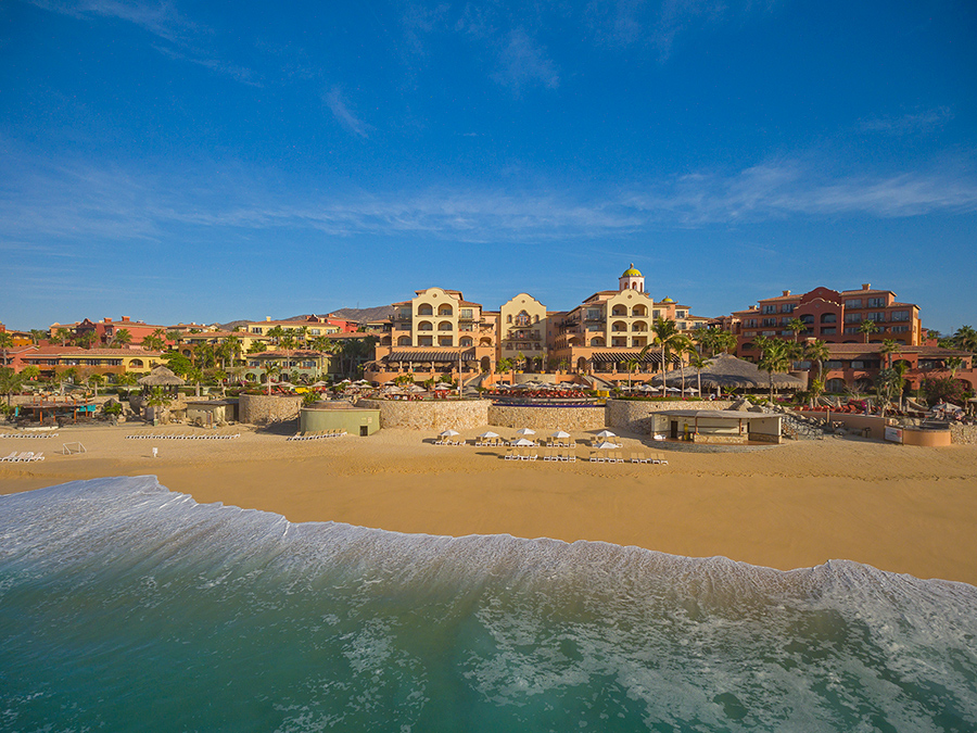 The breathtaking beachfront Sheraton Grand Los Cabos, Hacienda del Mar Resort is a stunning venue for a destination wedding in Cabo San Lucas, Mexico