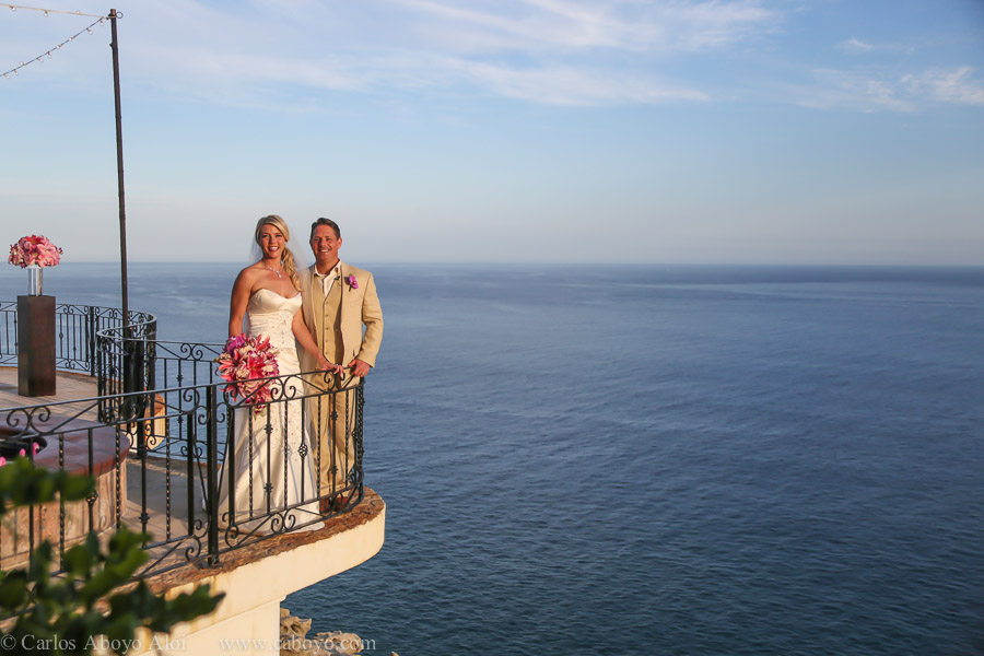 Luxury Destination Wedding in Cabo San Lucas at private vacation rental Villa Grande